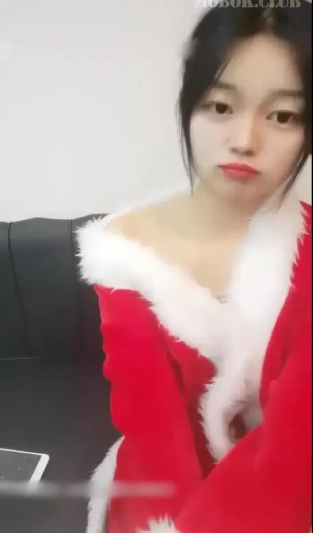 圣诞特辑 大眼睛漂亮小姐姐圣诞套装 我是妳圣诞小姐姐 当礼物送给妳好嘛