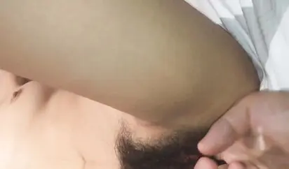 艺术院校学舞蹈的漂亮美女和酒吧跳舞认识的富二代帅哥开房啪啪 没想到美女的逼逼又粉又紧 干的受不了求饶了