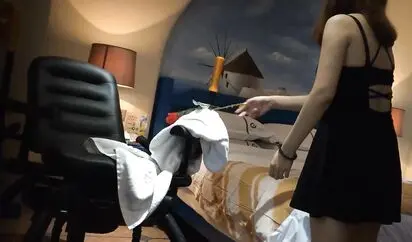 有钱老板情趣主题炮房约会医院上班小护士兼职外围女身材苗条主动热情干的她啊啊娇喘大叫国语