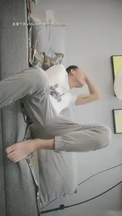 鸭哥探花 鸭哥全国嫖娼新城市新妹子，这女人好骚鸭哥的大鸡巴撑爆小骚逼的小嘴，激情抽插把菊花都爆了视觉冲击强烈