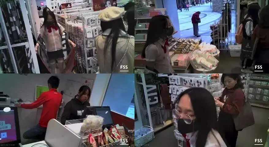 推特网红 冯珊珊 户外露出福利 11.超透JK装进商店买东西-2