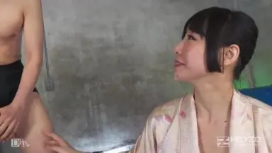 032417-002 秘密俱桨部的地下脱衣舞表演若林美保