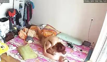 家庭网络摄像头破解监控TP下午睡醒骚女上位啪啪 迫不及待的干起来