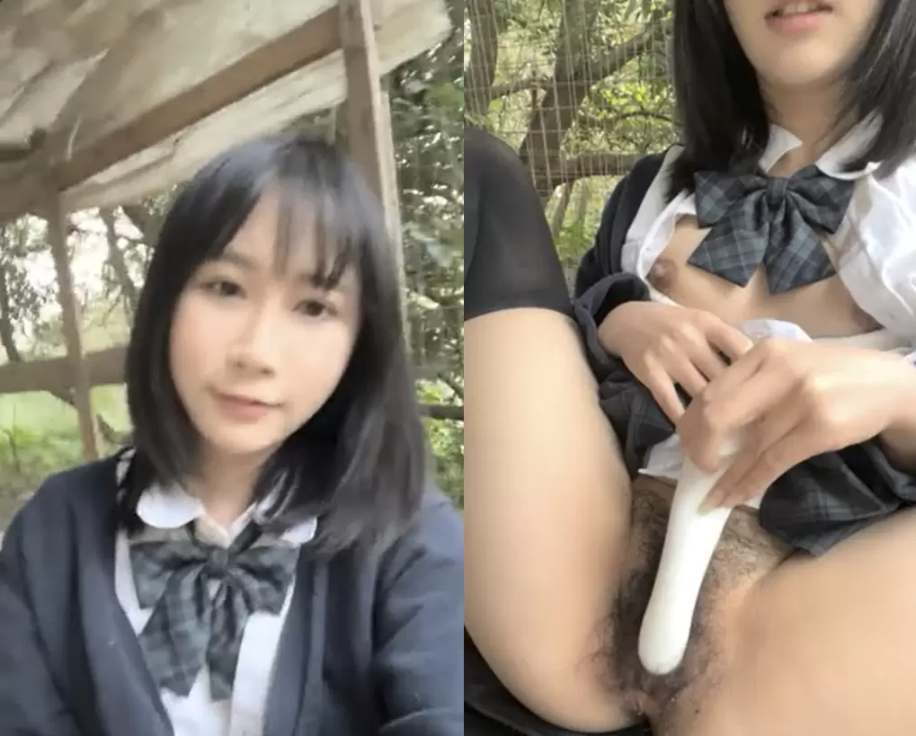 大胆在户外自家的农舍自慰 这么清纯的脸蛋儿搭配这种学生制服 没有人能抵得住 声音超好听