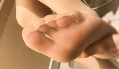 网曝门事件-优衣库口爱版 江大超高颜值校花商场试衣间跪舔口交 人美逼浪太招操