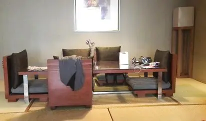 海归帅哥大黄鸭榻榻米大战169性感漂亮的灰丝高跟学院派美女无码露脸